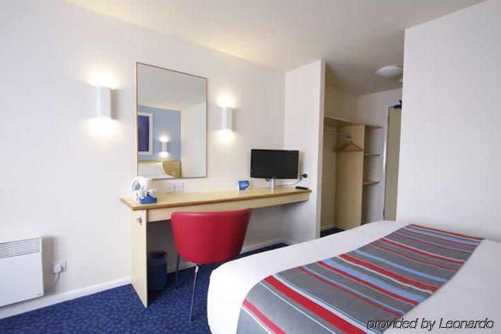 Travelodge Liverpool Stonedale Park Dış mekan fotoğraf